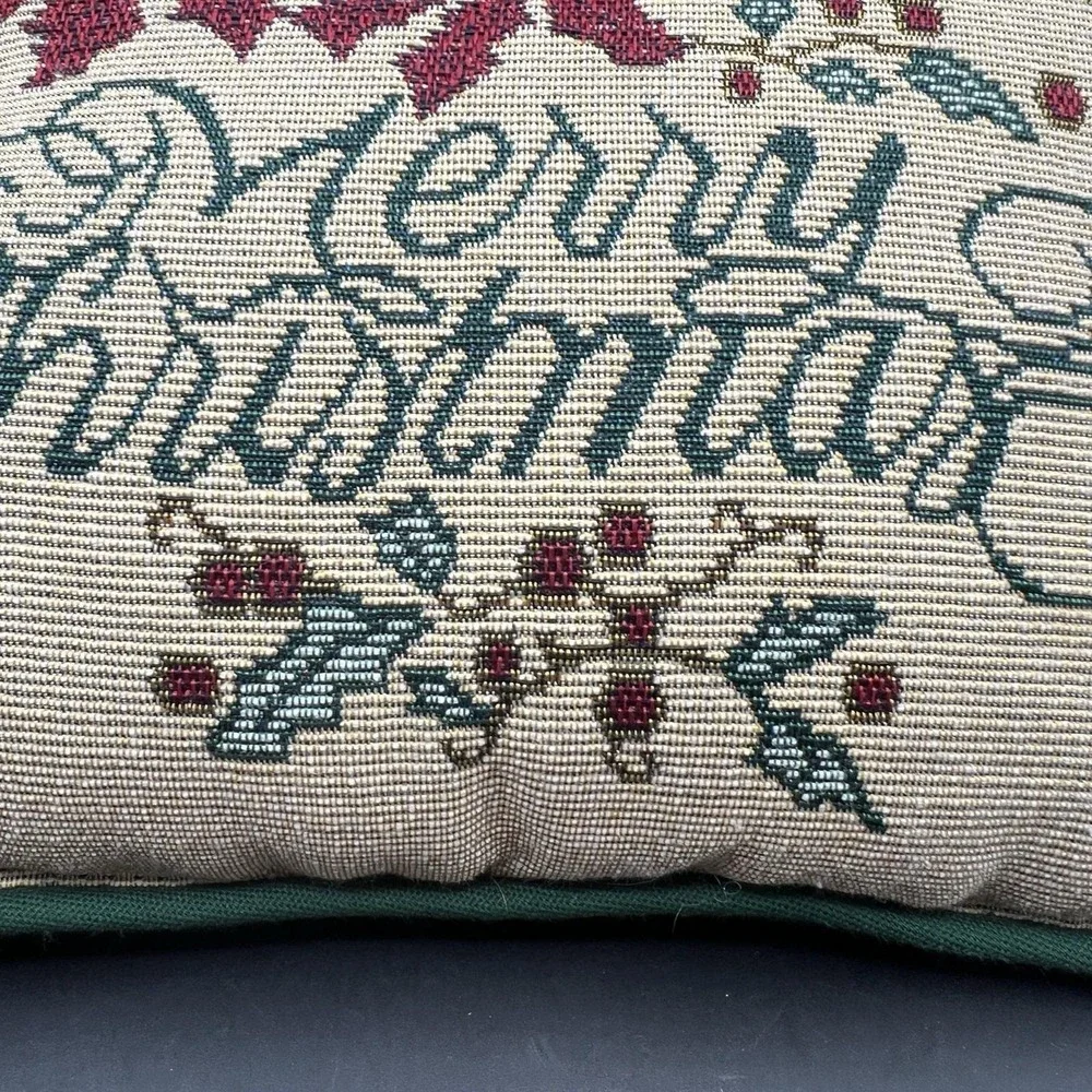 Vintage Merry Christmas Needlepoint Tapestry Throw‎ Pillow Decor Holiday 12x9